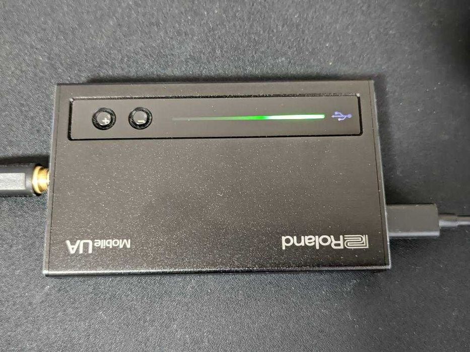 USB аудио интерфейс  Roland Mobile UA / UA-M10