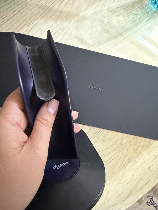 Продам Dyson Airstrait( оригинал Корея)