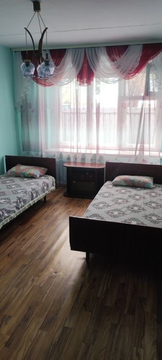 Сдаётся полдома, дом, комнаты