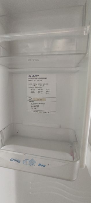 Продам холодильник Sharp sj-14T-J2G