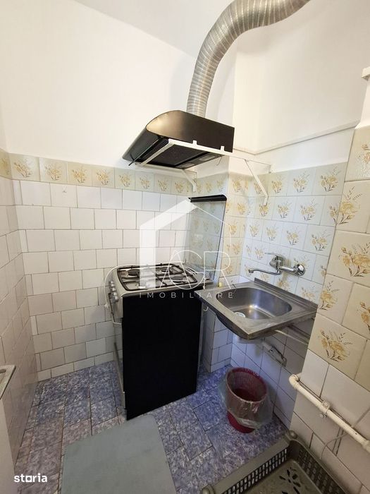 Garsoniera de vanzare, zona Lupeni