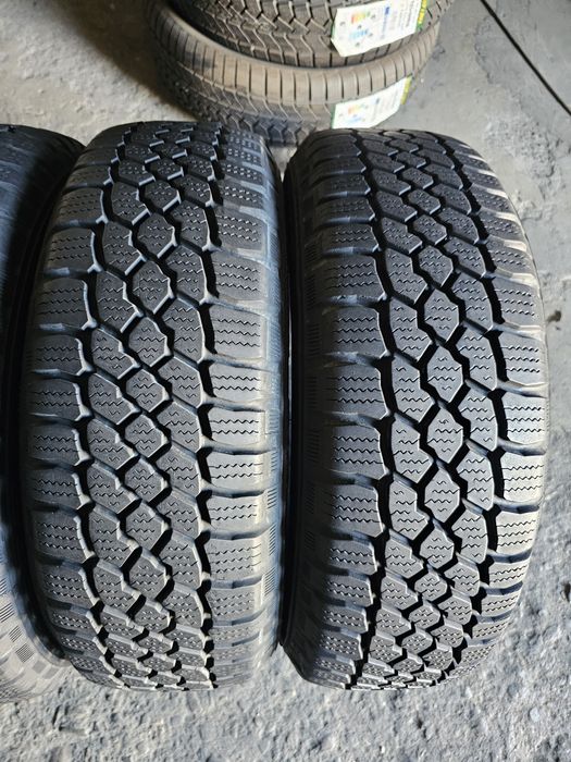 4 anvelope iarna 185 65 15 Dunlop 7mm