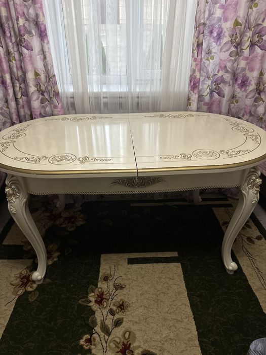 Продам раздвижной стол