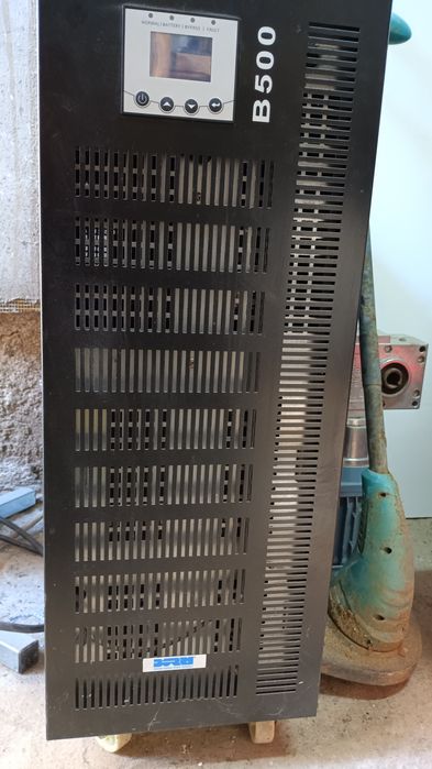 UPS 6kVa/5,4kW монафазен, използван