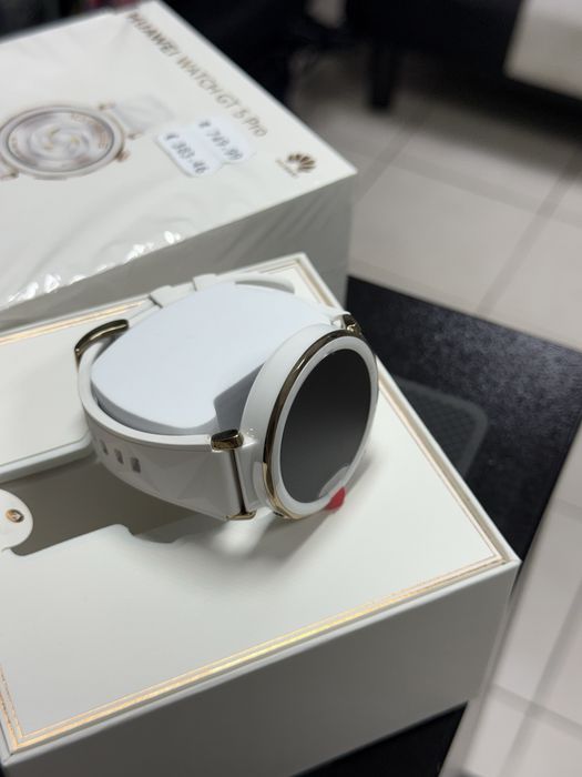 Huawei Watch GT 5 Pro,42mm,White *ЧистоНов*2г Гаранция*