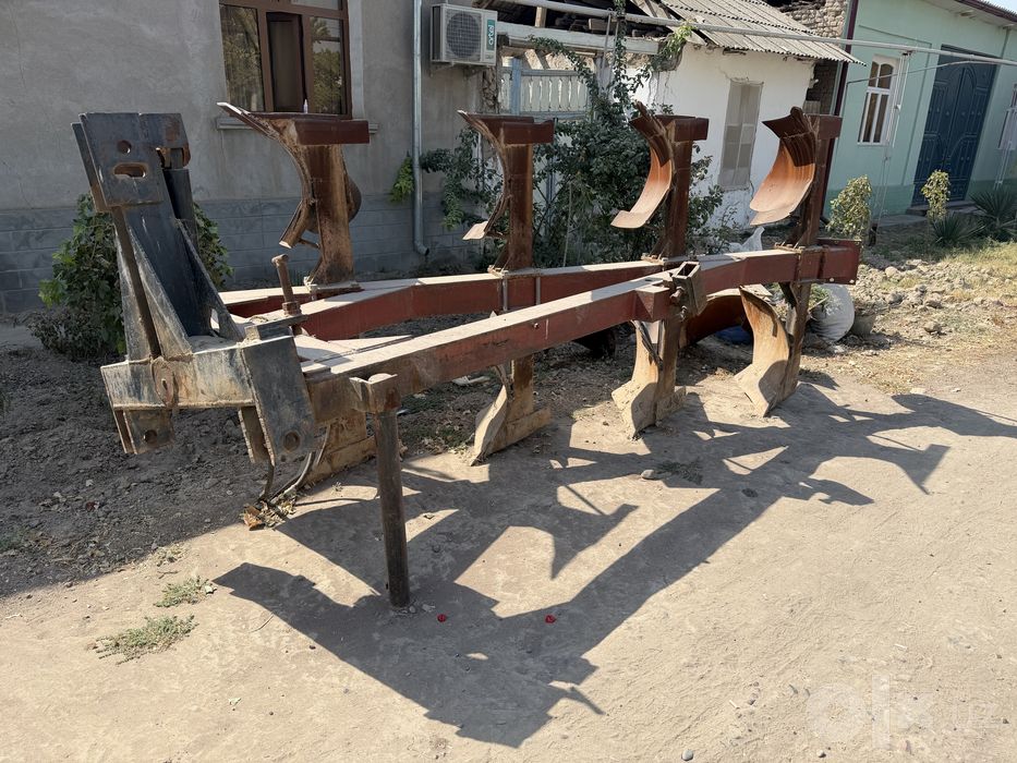Aylanma 5 talik pluk sotiladi