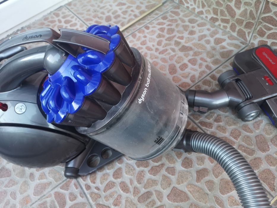 Прахосмукачка Dyson BALL multi floor
