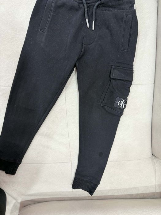 Панталон на Calvin Klein