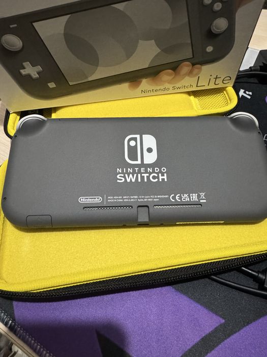 Игровая приставка Nintendo Switch Lite