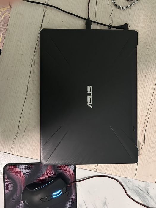 Продам ноутбук asus