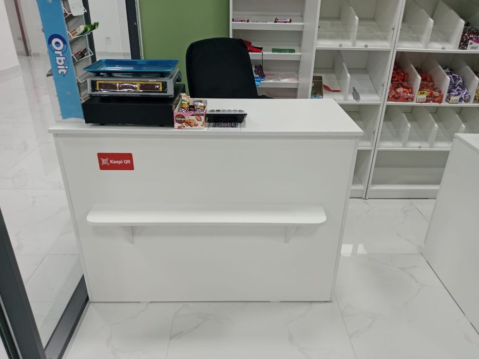 Продам мебель для конфет