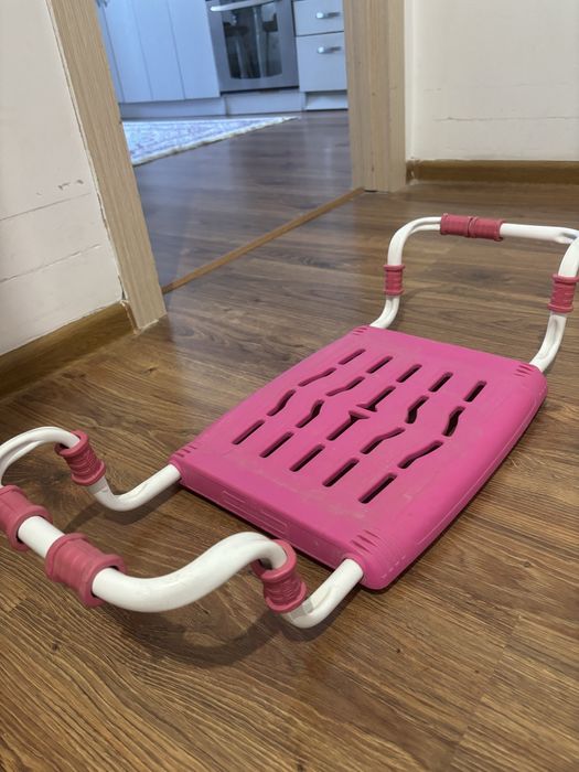 Продам сиденье для ванны