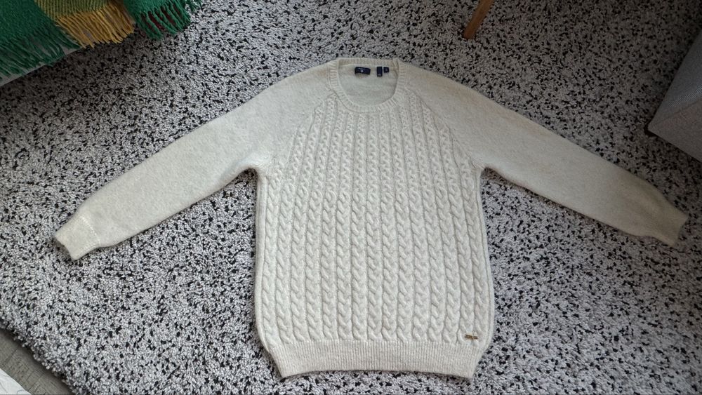 Нов дамски вълнен пуловер Gant размер XL