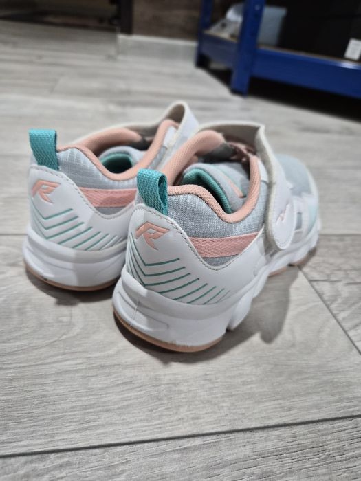 Маратонки на Runners