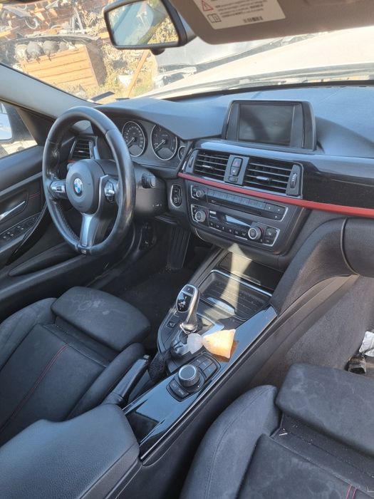 Продавам на части бмв ф31 320д 4×4 184кс 13г