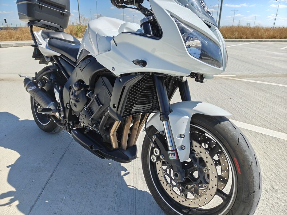 YAMAHA FZ1s 2012
