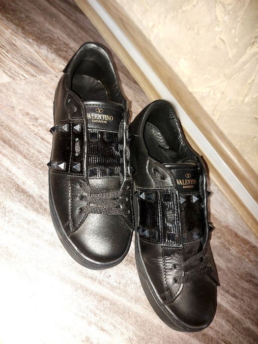 Обувки VALENTINO Оригинални