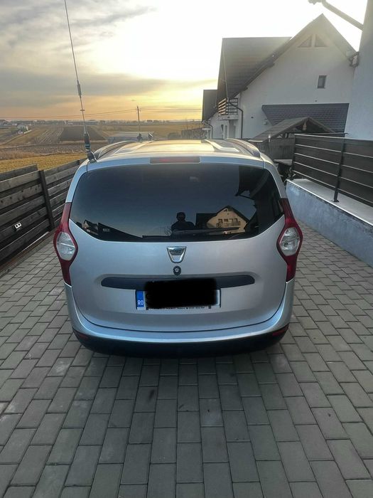 Dacia Lodgy 2013