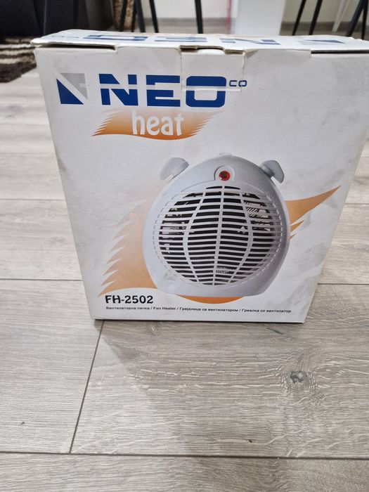 Вентилаторната печка Neo FH-2502