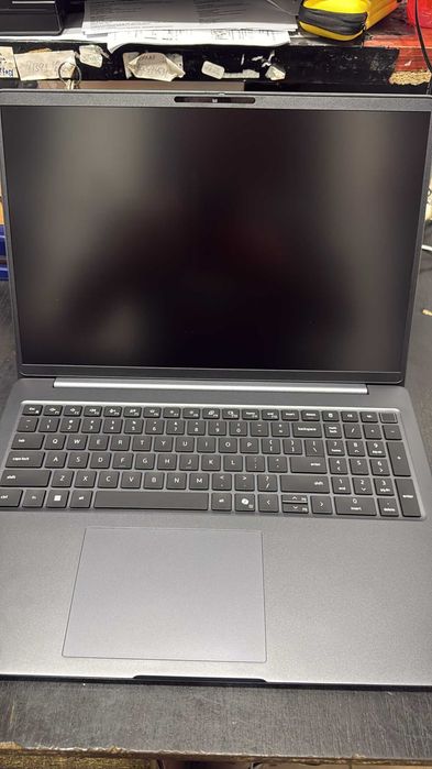 Hope Amanet P3 LAPTOP DELL PRO 5 Ryzen 7450