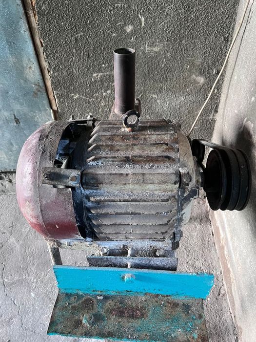 Продам драбилку 3 фазка