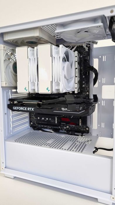 Работна станция / геймърски компютър i7-14700KF RTX 4070 Super 64GB