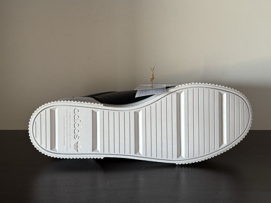 adidas Court Tourino Налични 41н 26см/42н 26.5см/43н 27.5см Стелка