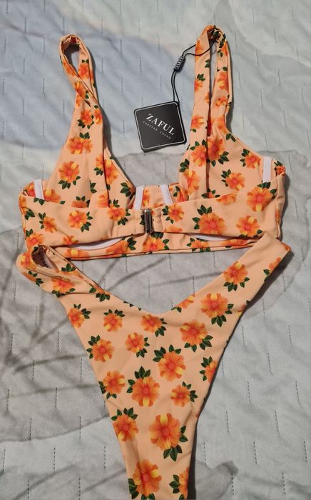 Бански от две части