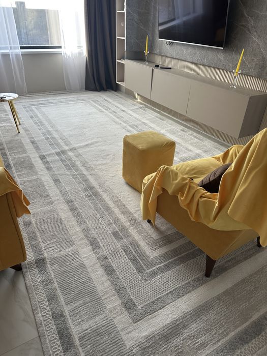 Продам ковер и палас