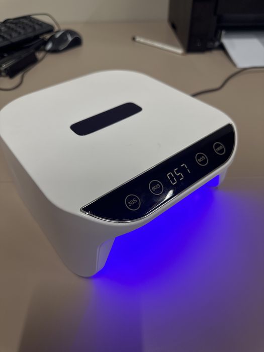 led лампа для ногтей