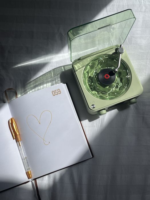 Колонка с визията на грамофонче