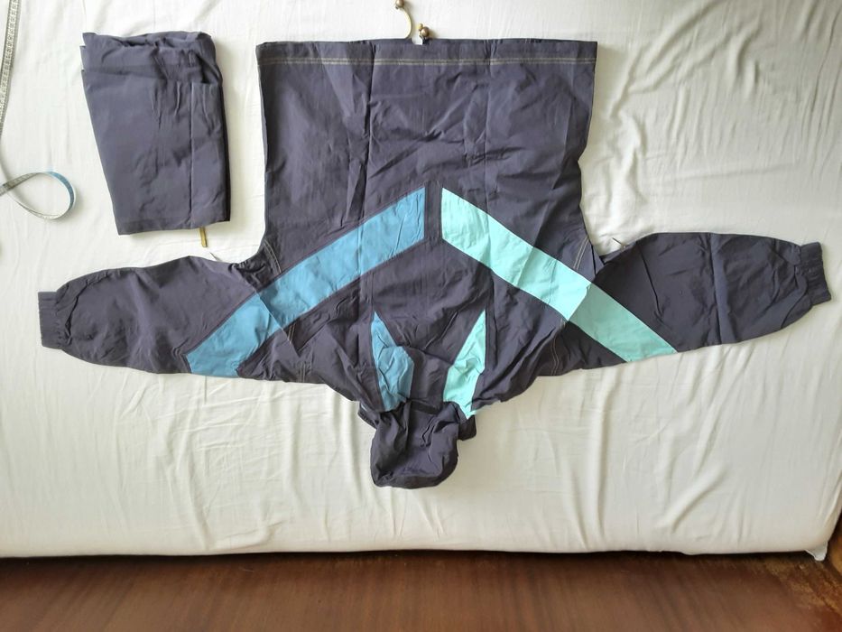 анцуг-грейка, нов, комплект, размер S