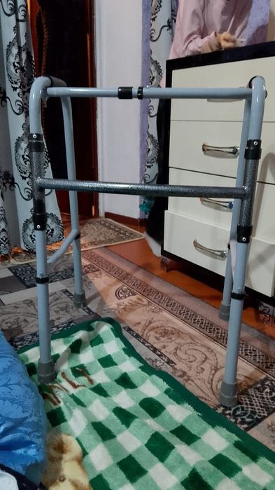 Ходунки для взрослых