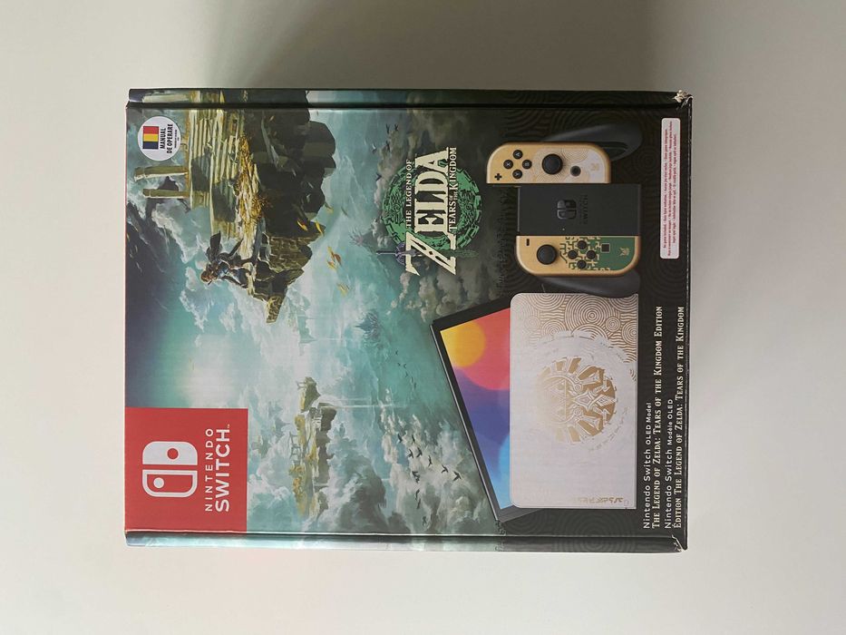 Nintendo Switch OLED Legend of Zelda Editie, + Joy-Cons si Accessori