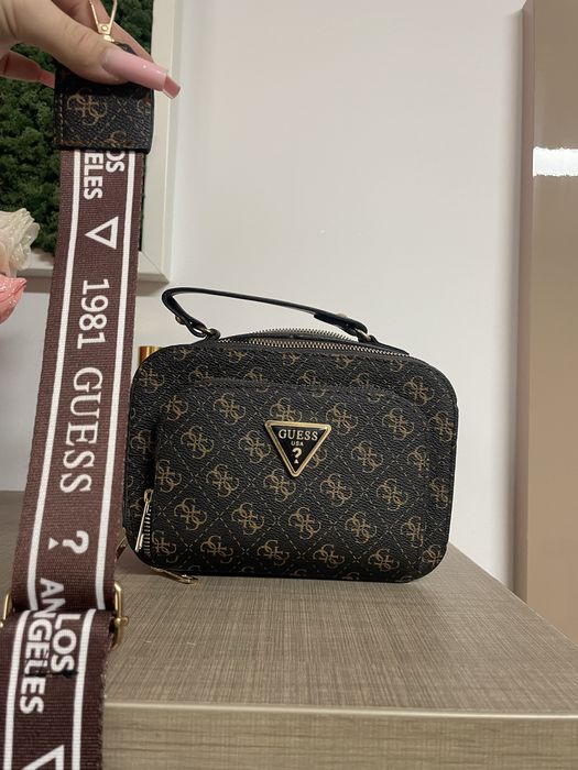 Geanta guess maro inchis