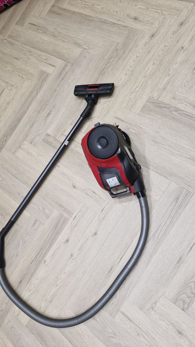 Пылесос Samsung Air Track (Контейнерный)