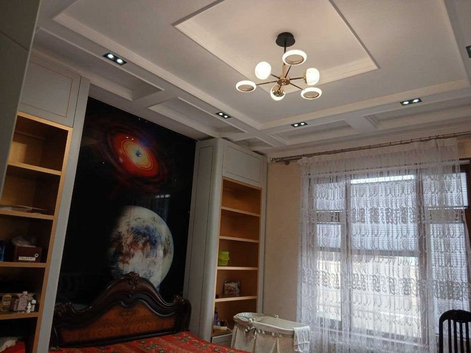 Bunyodkor mah,Yangi 16-yillik.9 xonali 2kavatli 2.7sotix  uy sotaman.