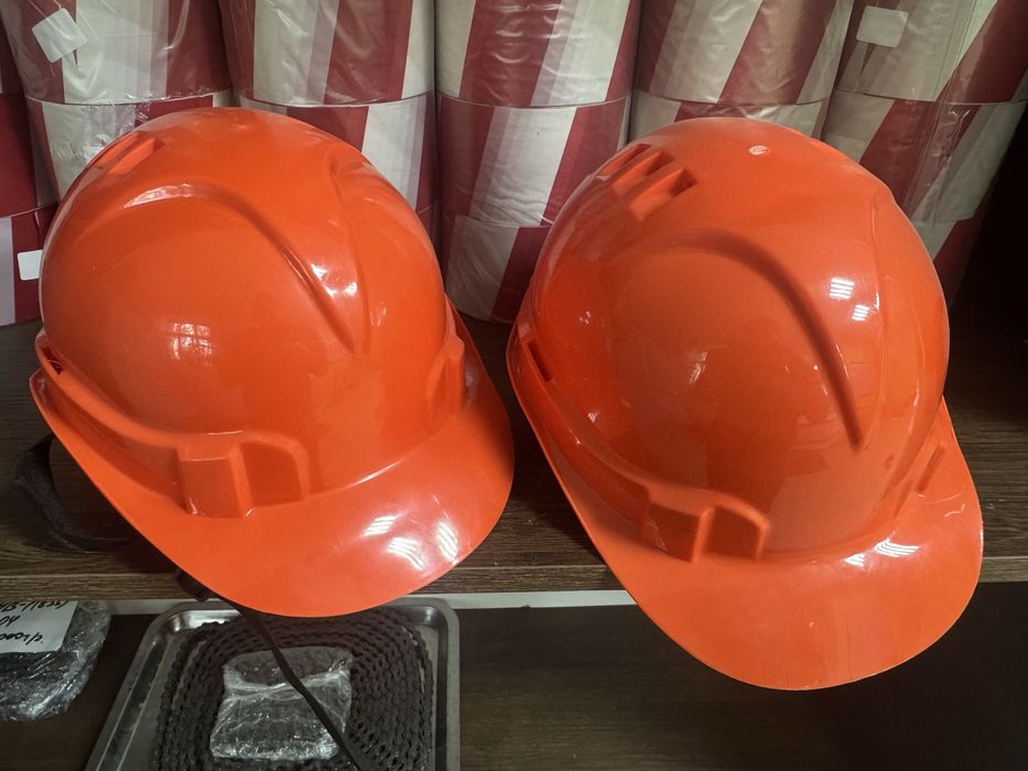Продам строительные каски
