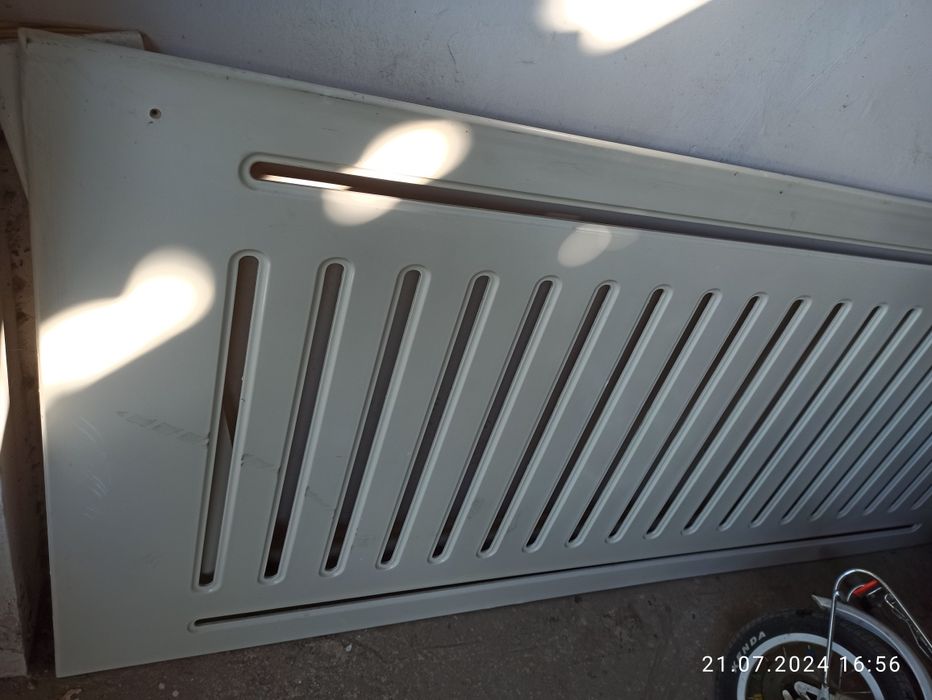 Б/У Обрешётка, экран для батарей. 1,9 *0,81