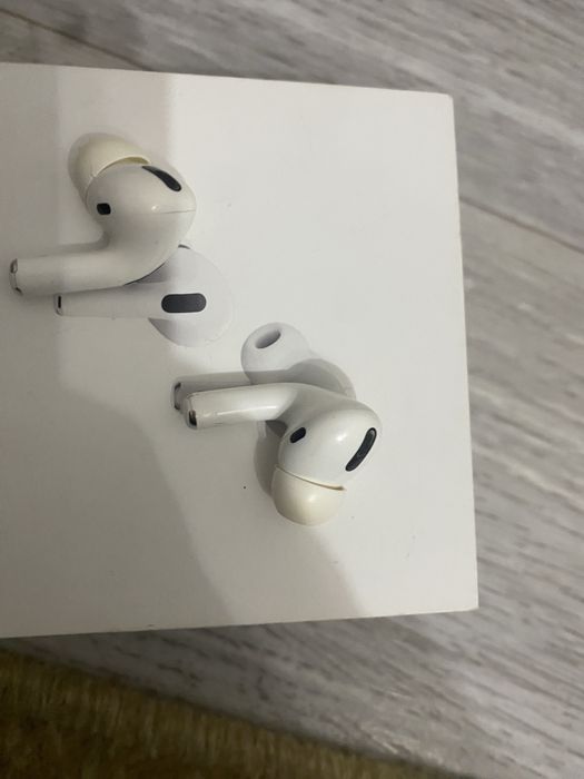 Продам  AirPods Pto