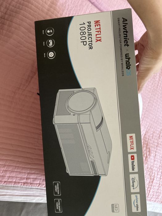 HY450 NTV Smart Projector 1080P