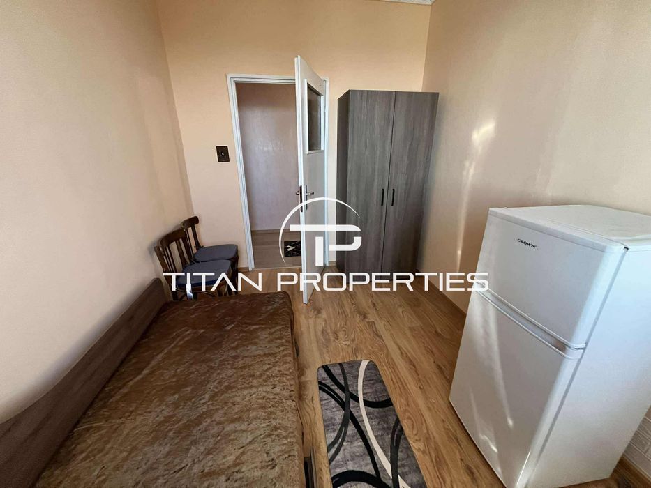 Дава се под наем Двустаен апартамент в Варна, Възраждане 3 - 52 кв.м за 383 € - Снимка #3