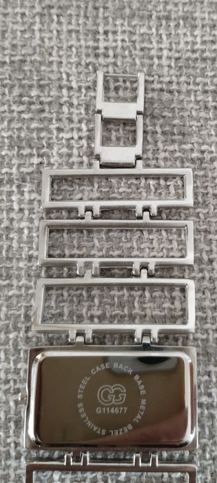 Часы для девушки