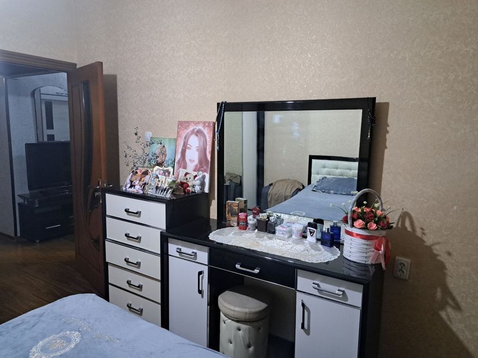 Срочно Продаётся квартира, Ахмад Югнаки, Мирзо Улугбекский район