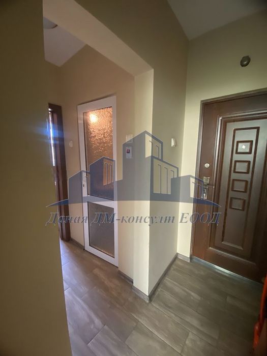 Дава се под наем Двустаен апартамент в Шумен, Център - 40 кв.м за 265.2 € - Снимка #1