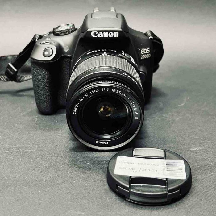 Фотоапарат CANON - EOS 2000D