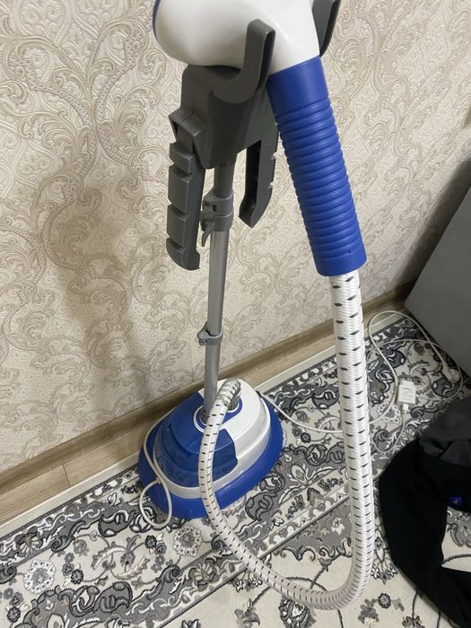 Продам паравой утюг