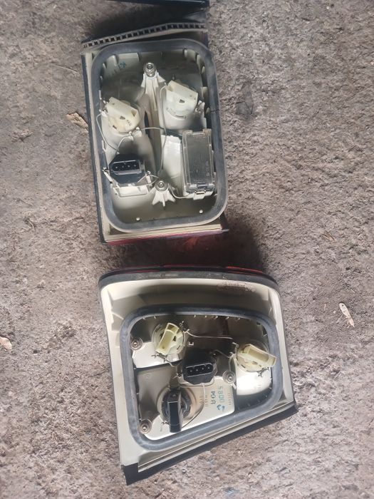 Бмв е34 фонари комплект