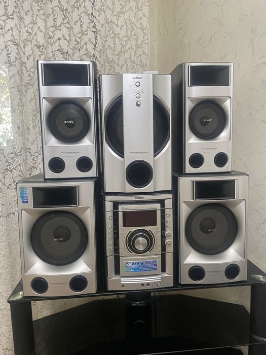 Музыкалный центр Sony