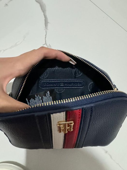 Сумка tommy hilfiger